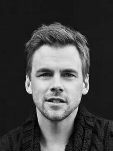 Tommy Dewey