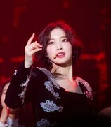 kpop.asiachan.com sitesinden görsel