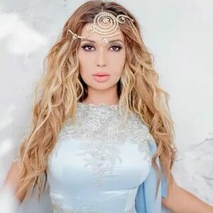 Yalangoch ozbek aktrisasi Rayxon