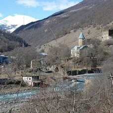 Largvisi Manastırı