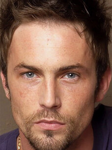 Desmond Harrington