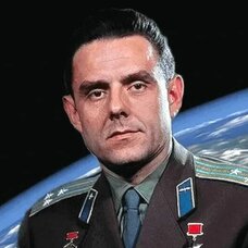 Владимир Михайлович Комаров