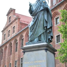 Nicolaus Copernicus Monument