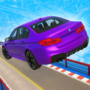 Гонка с трюками на автомобиле мега рамп