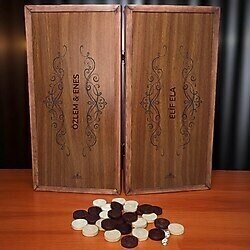 Simya Model İsme Özel Osmanlı Ceviz Kaplama Ahşap Pullu Tavla