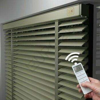 Jaluzi By Euro216  Ahşap Jaluzi Perde 50 mm GERÇEK AHŞAP Motorlu / Kumandalı Kurdeleli BEJ Renk - 170 x 320 cm