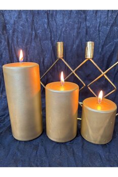 Usta Mum 3'Lü Altın Dokulu Silindir Mum Seti Boy :15cmx11cmx7cm Çap : 7cm Silindir Mum Altın Mum
