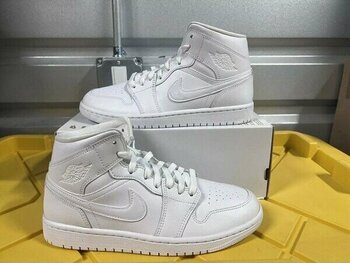 Nike Air Jordan 1 Mid Sneaker Spor  Ayakkabısı DV0991-111 (Bir Numara Büyük Almanızı Öneriyoruz) - Beyaz - 38,5