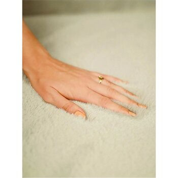 Yünteks Rabbit Tavşan Tüyü, Peluş Halı, Yumuşak Dokulu Halı, Kaydırmaz Taban Halı - Krem Rengi - 90 x 150 cm