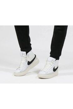 Nike Blazer Phantom Mid Günlük Spor Aysakkabı Dx5800-100 (YARIM NUMARA BÜYÜK ALMANIZI ÖNERİRİZ) 42,5 Numara
