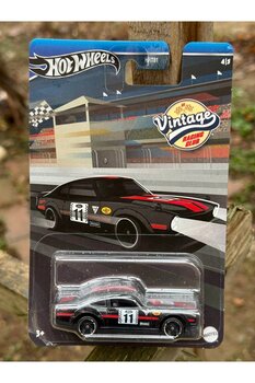 HOT WHEELS Vintage Racing Club Custom Ford Maverick