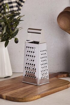 Perotti Grattugia Metal Saplı Rende 20 cm 4 Yüzeyli Çok Amaçlı Mutfak Rendesi