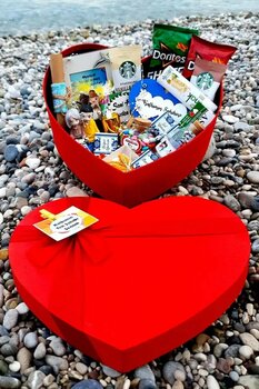 Mega Kalp Kutuda Sevgiliye Özel Lüks Hediye Paketi Doğumgünü Yıldönümü Sürpriz Hediye 2red5topcham0