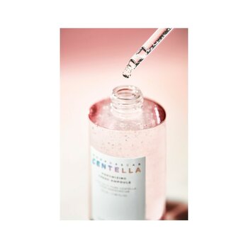 Skin1004 Centella Ampul Yenileyici Etkiyle Karma Ciltler İçin 30 ml Centella Asiatica İçerir