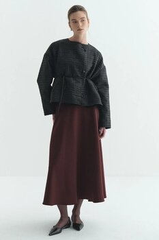 Merve Gültekin İnce Kapitone Mevsimlik Ceket Siyah Standart Beden