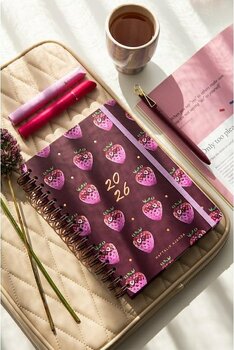 2026 A5 Spiralli Renkli Haftalık Ajanda 12 Aylık Motivasyon Sayfalı Çilek Çilek