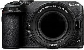Nikon Z 30 + 18-140mm Lens Aynasız Fotoğraf Makinesi
