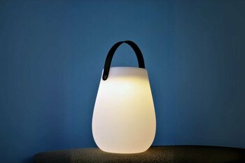 LİVİNGSTORE Solar & USB Şarjlı Su Geçirmez Masa Lambası | 8 Renkli, Taşınabilir, Dış Mekân Aydınlatma