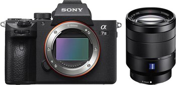 Sony A7 III + 24-70mm Lens Aynasız Fotoğraf Makinesi