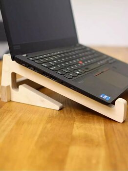Peka Laptop Standı