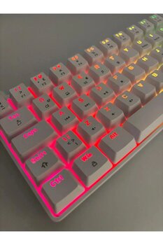 Sarftech T60 Red Switch Mekanik 62 Tuş RGB App Uygulamalı Gaming Oyuncu Klavyesi