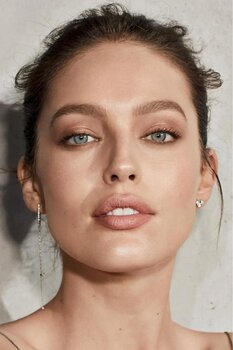 Maybelline New York Nemlendirme Etkili Fondöten - Affinitone Foundation No: 20