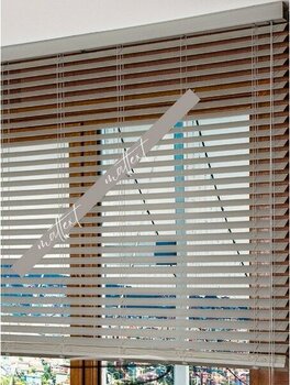 Gri 50 mm Ahşap Görünümlü Jaluzi Perde - 170 x 150 cm