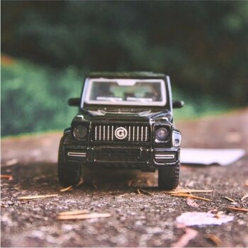 Benz G63 Sesli ve Işıklı 12CM Maket Araba - Siyah