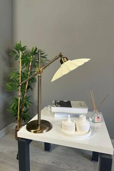 Risso Dokulu Beyaz Masa Lambası Dekoratif Abajur Çocuk Odası Başucu Lambası Okuma Lambası Beyaz - Krem