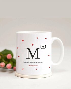 Azresa Kalp Detaylı M Harfli Baskılı Kupa Bardak