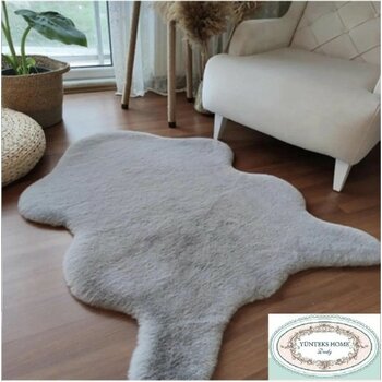 Yünteks Rabbit Tavşan Tüyü, Peluş Halı, Yumuşak Dokulu Halı, Kaydırmaz Taban Halı - Gri - 90 x 150 cm