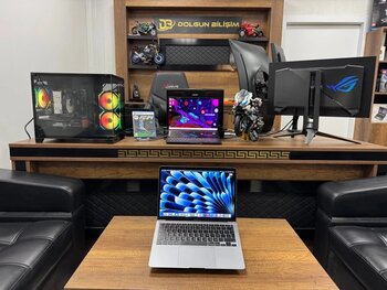 Apple Macbook Air M1 8Gb Ram 512Gb Ssd 13” Dizüstü Bilgisayar (İkinci El)