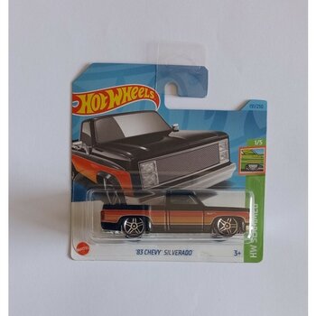 Hot Wheels 83 Chevy Silverado 1:64 - HKJ06