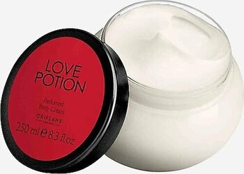 Oriflame Love Potion Parfümlü Vücut 250 ml Vübody Kremi