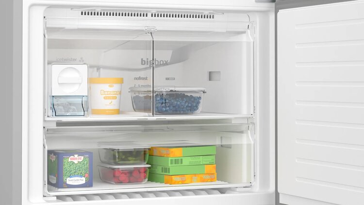 Profilo BD3086IECN Kolay temizlenebilir Inox Buzdolabı