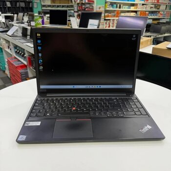 Lenovo Thinkpad E15 Notebook İ5 10210U 8Gb Ddr4 256Gb M2 Ssd 15.6''Fhd Ips C Laptop 2.El