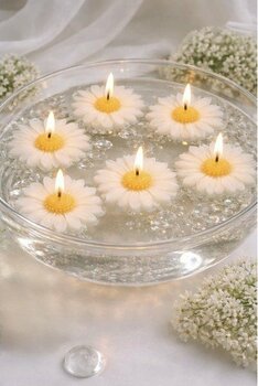 Yasmella Home Suda Yüzen Papatya Mum Seti 6’lı + El Yapımı Dekoratif Mum + Masa Üstü & Konsept Mum Seti - Beyaz