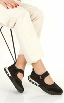 Kadın Siyah Ortopedik Taban Cırtlı Babet Spor Ayakkabı - 37