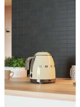 Smeg 50'S Style Retro KLF05CREU 1400 W Çelik 0.8 L Krem Kettle