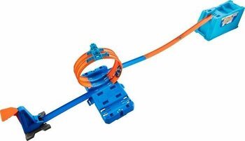 Hot Wheels  Track Builder Kutulu Uzman Serisi Yarış Seti, Dönen Parkur Kutusu, 1 Adet Araç, Pist ve Fırlatıcılar Dahil FLK90