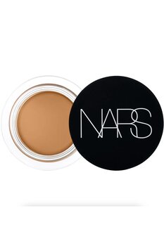 Nars Soft Matte Complete Full Coverage Longwear Concealer with Hyaluronic Acid