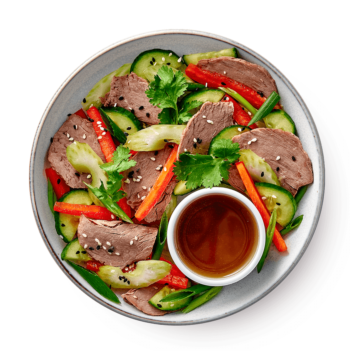 Изображение товара Салат с отварной говядиной, сельдереем и огурцами под кунжутным соусом Бо Хит Lao Lee​ 180 г