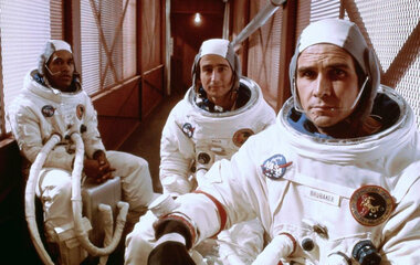 цопе голые 1 Козерог один фильм, 1977, дата выхода трейлеры актеры отзывы описание на  Кинопоиске