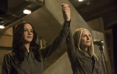 Голодные Игры: Сойка-Пересмешница. Часть I, 2014 — Смотреть Фильм.