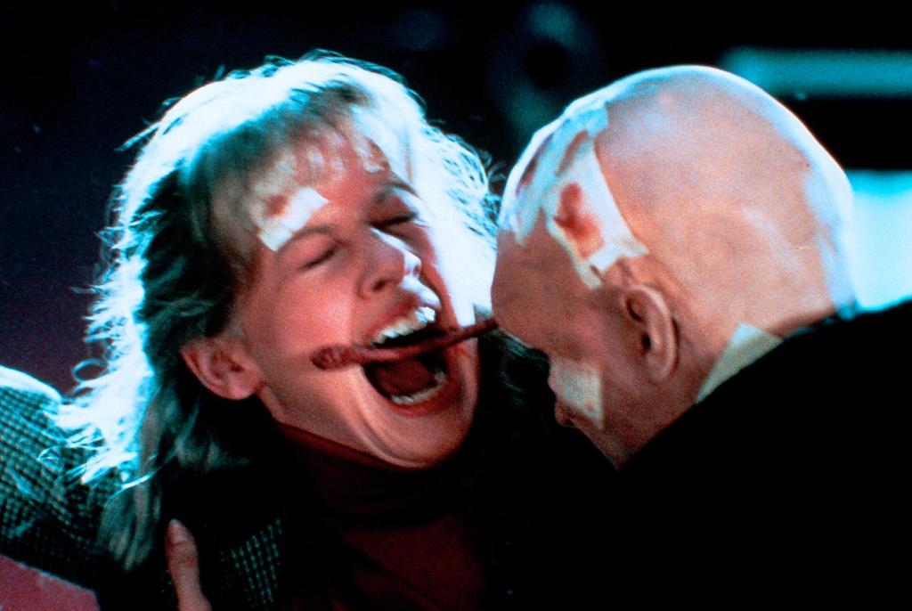 Извне (1986) — Трейлер