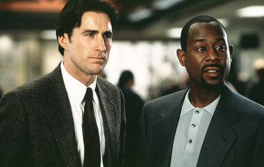 Бриллиантовый Полицейский, 1999 — Описание, Интересные Факты.