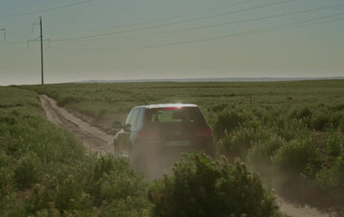 Жалаңаш Дайнеко мастурбация жасайды