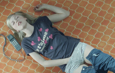 Қарт әйелдің қынап суреті