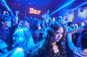 И явилась дьяволица кадр 16 онлайн-кинотеатр Эмбликс