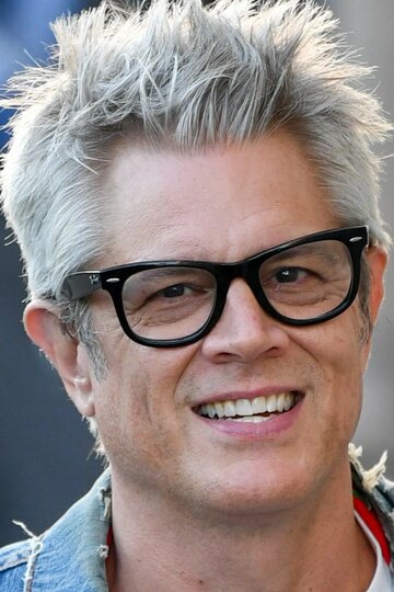 Сүйкімді қызбен топтық порно